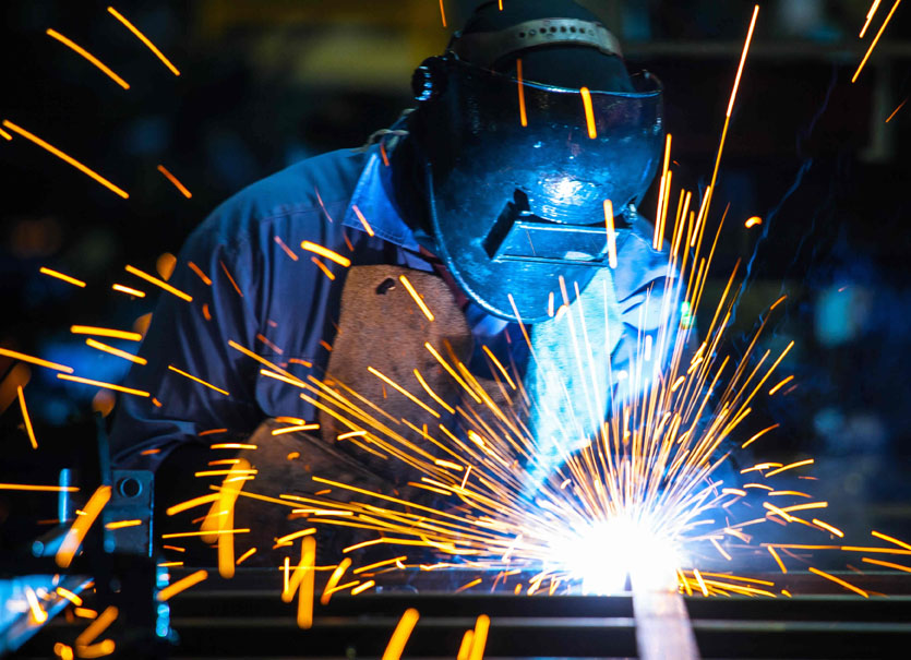 Trabajos de pailería y soldadura industrial